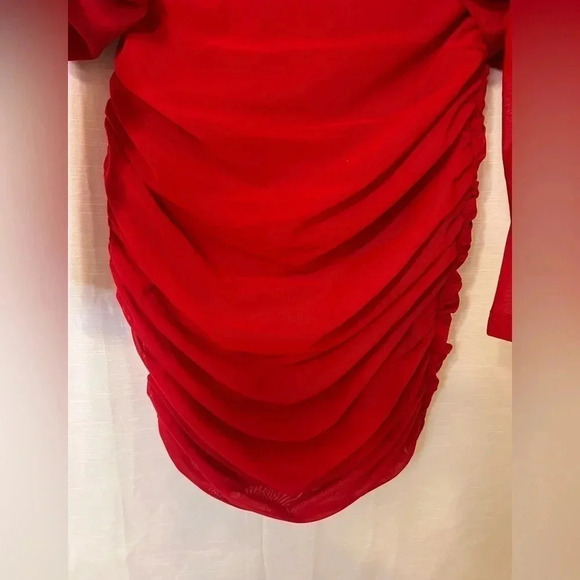 Olivia Mark – Lantern Sleeve Ruched Off Shoulder Bodycon Dress - Picture 10 of 15